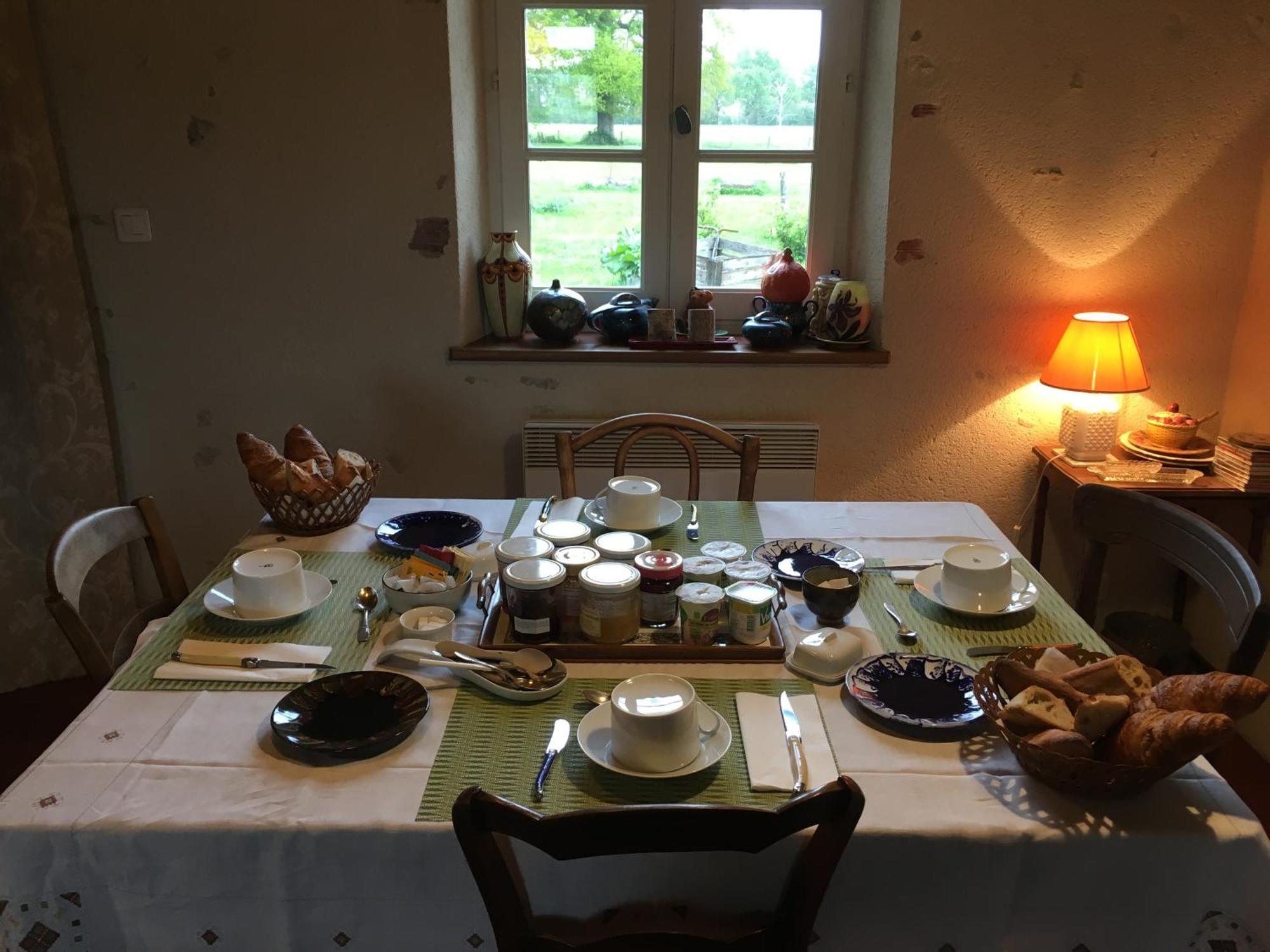 La Thibaude - Livry Bed and Breakfast Livry  Exteriör bild